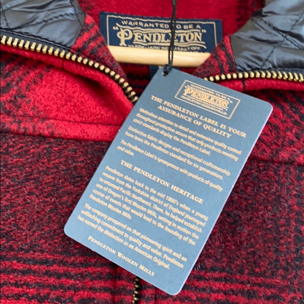 NEW w tag Pendleton Wool Blend Quilted Collar Coat red black plaid collared zip - Picture 6 of 6